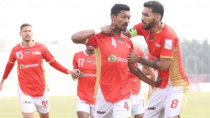 কিংসের কাছে বিধ্বস্ত পুলিশ