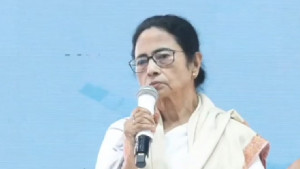 ভারতীয় মৎস্যজীবীদের বাংলাদেশে মোটা লাঠি দিয়ে পেটানো হয়েছে: অভিযোগ মমতার 