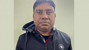 পলাতক ওসিকে গ্রেপ্তারে রেড অ্যালার্ট জারি
