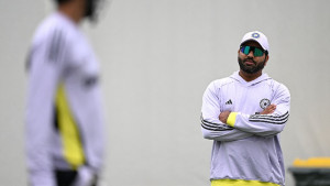 ‘কাউকে কিছু বলে দিতে হবে না’, কড়া বার্তা রোহিতের
