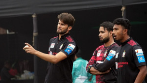 বড় ভাই ঢাকা লিগে, শাহিন বিপিএলে