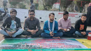 আমরণ অনশনে চট্টগ্রাম বিশ্ববিদ্যালয়ের ৫ শিক্ষার্থী