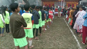 তীব্র শীতেও হাফপ্যান্ট-জার্সি পরিয়ে দাঁড় করিয়ে রাখা হলো শিক্ষার্থীদের