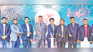 কম্পিউটার ও গ্যাজেটে বিশেষ ছাড়