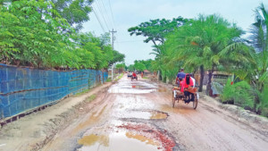 কাজের নামে ‘অকাজ’ ২০০ কোটি অপচয়