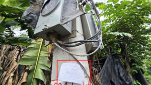 মিটার চুরির পর চিরকুট লিখে টাকা দাবি