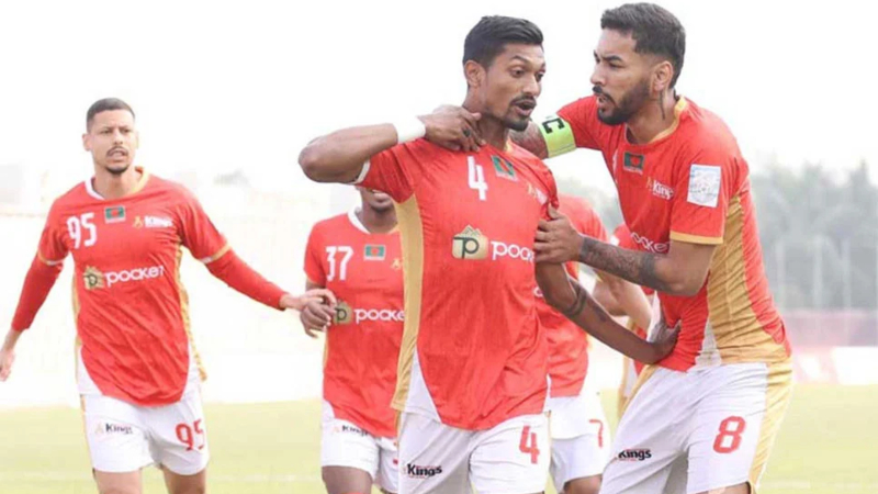 কিংসের কাছে বিধ্বস্ত পুলিশ কিংসের কাছে বিধ্বস্ত পুলিশ
