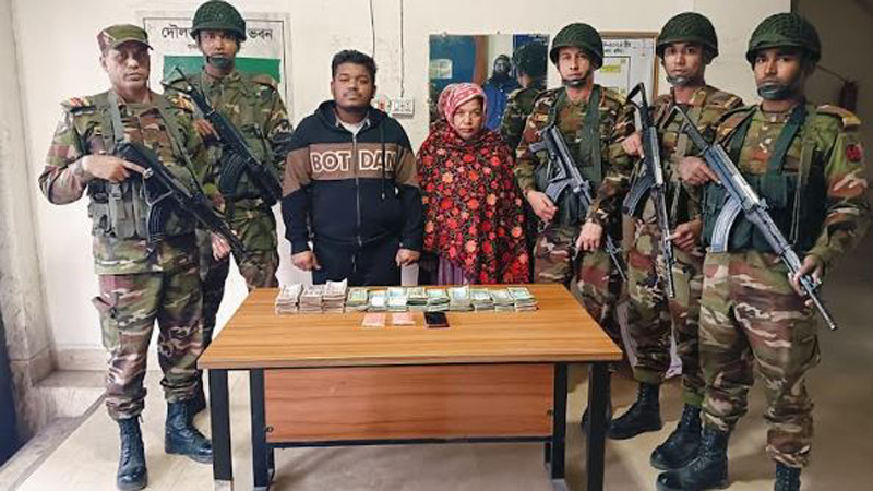 বিএনপি নেতার বাড়িতে সেনাবাহিনী-পুলিশের অভিযান, মা-ছেলে গ্রেপ্তার বিএনপি নেতার বাড়িতে সেনাবাহিনী-পুলিশের অভিযান, মা-ছেলে গ্রেপ্তার