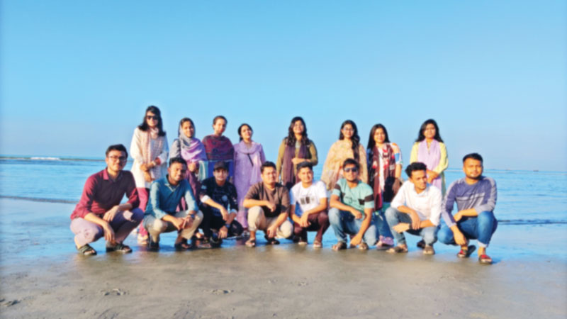 বালুকাময় সমুদ্রবিলাসে বালুকাময় সমুদ্রবিলাসে