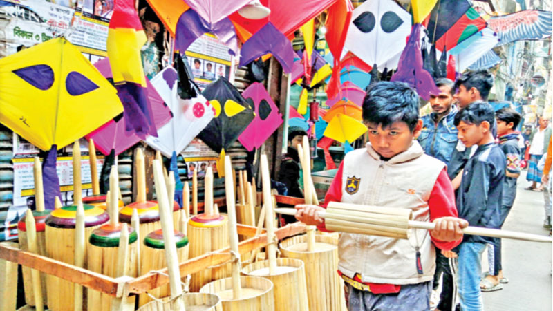সাকরাইন উৎসবের জৌলুস কমেছে সাকরাইন উৎসবের জৌলুস কমেছে