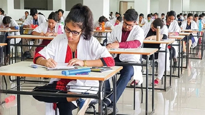 পরীক্ষার নীতিমালাতেই ভুল পরীক্ষার নীতিমালাতেই ভুল