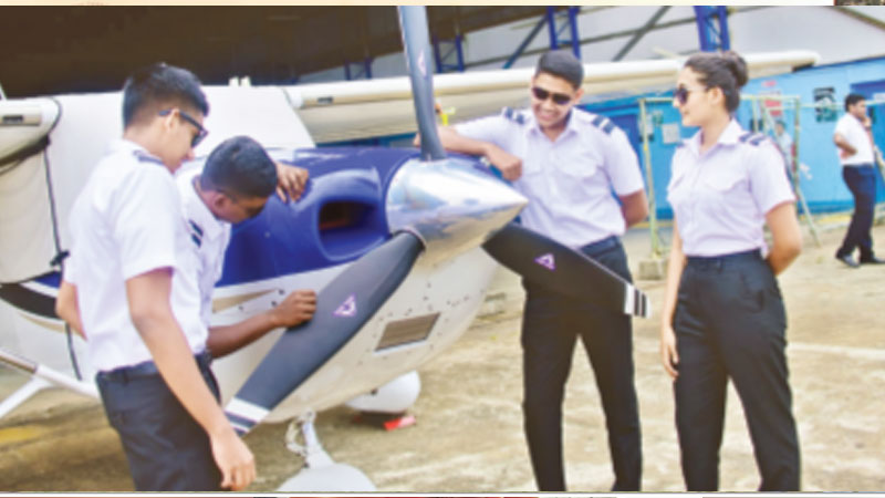 এয়ারক্রাফট মেইনটেন্যান্স ইঞ্জিনিয়ারিং এয়ারক্রাফট মেইনটেন্যান্স ইঞ্জিনিয়ারিং