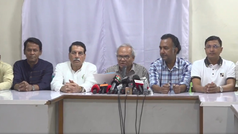 বিএনপির নাম ভাঙিয়ে সন্ত্রাস করলে কেউ রেহাই পাবে না: রিজভী বিএনপির নাম ভাঙিয়ে সন্ত্রাস করলে কেউ রেহাই পাবে না: রিজভী