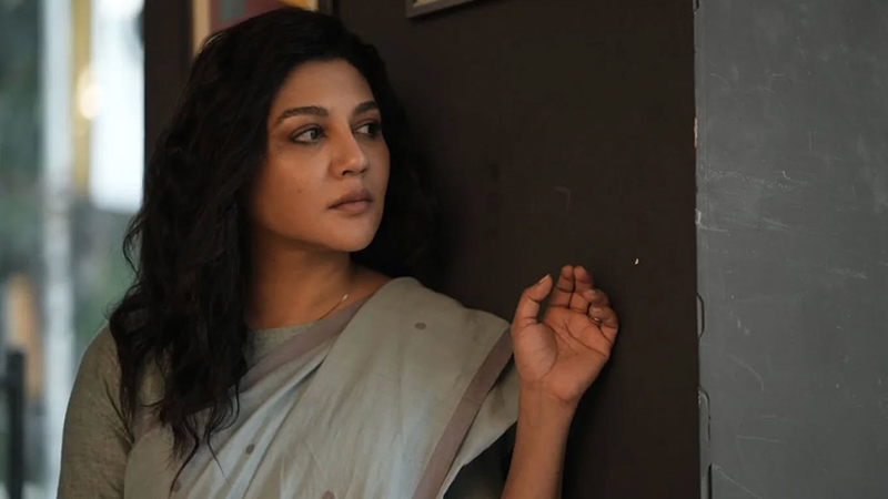 ফিল্মফেয়ারের পাতায় ‘ডিয়ার মা’ ও জয়াদের ৮ ছবি ফিল্মফেয়ারের পাতায় ‘ডিয়ার মা’ ও জয়াদের ৮ ছবি