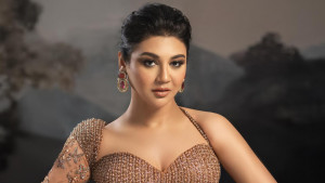 দশ ছবিতে নজরকাড়া জয়া আহসান