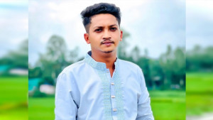 এইচএসসি পরীক্ষার কেন্দ্রে নকল সরবরাহের অভিযোগে ছাত্রদল নেতা আটক
