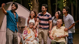 আবুল হায়াত-দিলারা জামানকে নিয়ে বিপর্যস্ত জীবন নতুনভাবে দেখার গল্প