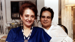 কৃতজ্ঞতাভরা হৃদয়ে দিলীপ কুমারের চিঠি এখনো পড়েন স্ত্রী সায়রা