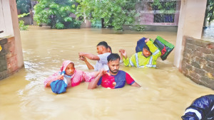 বৃষ্টি-বন্যায় দুর্ভোগে লাখো মানুষ