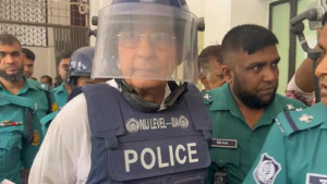 ক্ষমতায় থাকাকালীন আদালতের কোনো উন্নয়ন করেননি