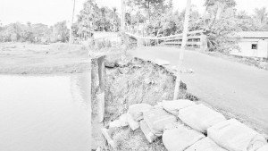 প্রতি ঢেউয়ে বাড়ছে উদ্বেগ, নির্ঘুম ৩০ গ্রাম