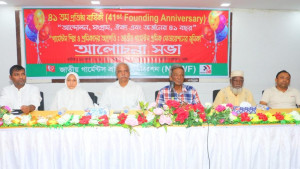 যুক্তরাষ্ট্রের বাজারে বাংলাদেশি পোশাকের শুল্ক ও কোটামুক্ত প্রবেশাধিকার দাবি