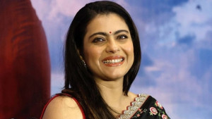 পঞ্চাশেও উজ্জ্বল কাজল