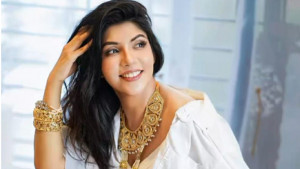 কলকাতায় অভিষেক হচ্ছে নওশাবার