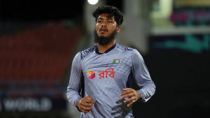 ওয়ার্ম আপে ফিট হলে খেলানো হবে রিশাদকে