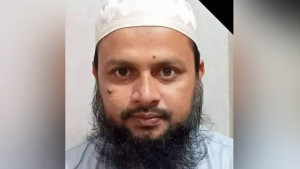 মাদরাসা শিক্ষককে কুপিয়ে হত্যা, গণপিটুনিতে হামলাকারী নিহত