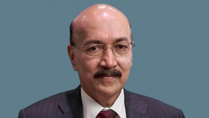 তারিক সিদ্দিকসহ ১৯ জনের বিরুদ্ধে প্রতিবেদন পেছাল