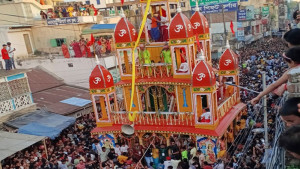 উল্টো রথযাত্রায়  ভক্তদের ঢল