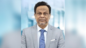 সাজা মাথায় নিয়ে ঘুরছিলেন ধামাকার চেয়ারম্যান মোজতবা আলী