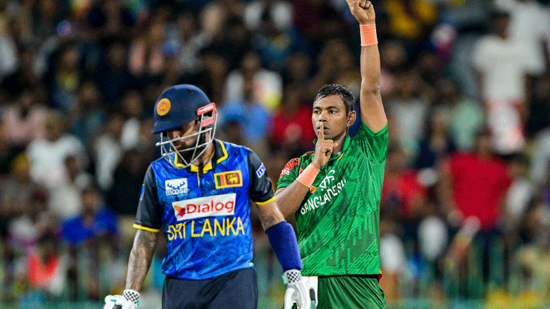 শানাকা-চামিকাকে ফিরিয়ে টি-২০ দল দিল শ্রীলঙ্কা শানাকা-চামিকাকে ফিরিয়ে টি-২০ দল দিল শ্রীলঙ্কা