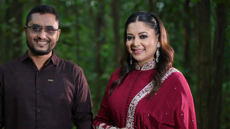কোনালের সঙ্গে আমিনুল গাইলেন ‘আমার কি হও তুমি’ কোনালের সঙ্গে আমিনুল গাইলেন ‘আমার কি হও তুমি’