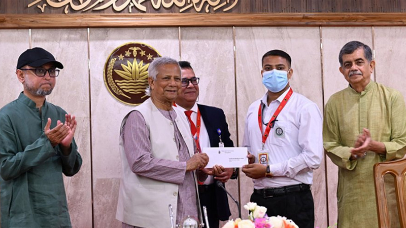 ‘জুলাই শহীদ স্মৃতি বৃত্তি’ চালু করেছে জাতীয় বিশ্ববিদ্যালয়