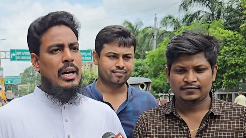 সন্ত্রাস ও অর্থের প্রভাবমুক্ত রাজনীতির প্রত্যয় এনসিপির: নওগাঁয় আখতার সন্ত্রাস ও অর্থের প্রভাবমুক্ত রাজনীতির প্রত্যয় এনসিপির: নওগাঁয় আখতার