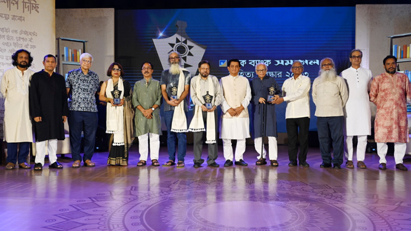 আষাঢ়ের সন্ধ্যায় সাহিত্যবন্দনা আষাঢ়ের সন্ধ্যায় সাহিত্যবন্দনা