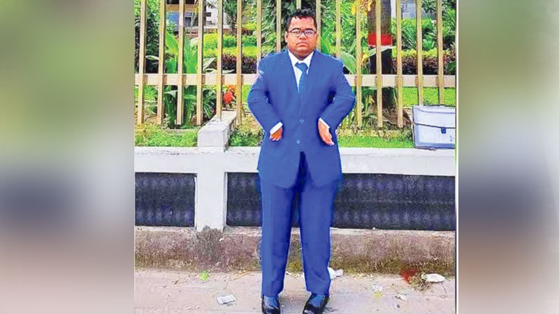 সব বাধা পেরোনো উল্লাস সব বাধা পেরোনো উল্লাস