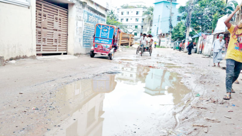 চালকের কষ্ট তিন গুণ তাই গাড়ি ভাড়া দ্বিগুণ চালকের কষ্ট তিন গুণ তাই গাড়ি ভাড়া দ্বিগুণ