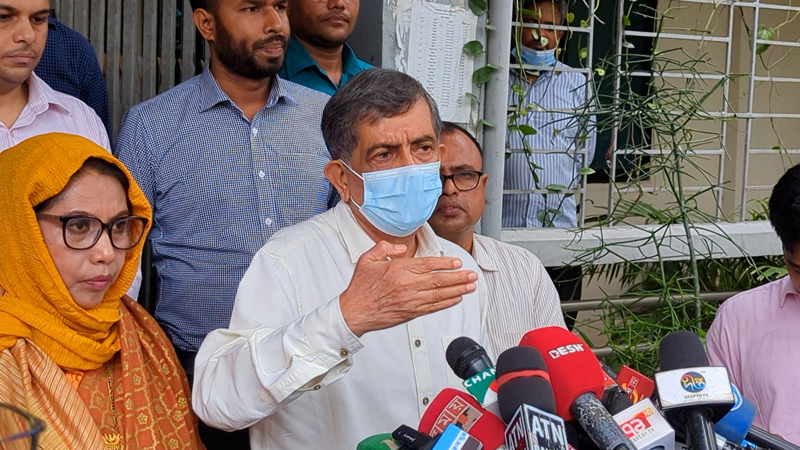 সুষ্ঠু পরিবেশে অনুষ্ঠিত হচ্ছে এইচএসসি: শিক্ষা উপদেষ্টা সুষ্ঠু পরিবেশে অনুষ্ঠিত হচ্ছে এইচএসসি: শিক্ষা উপদেষ্টা