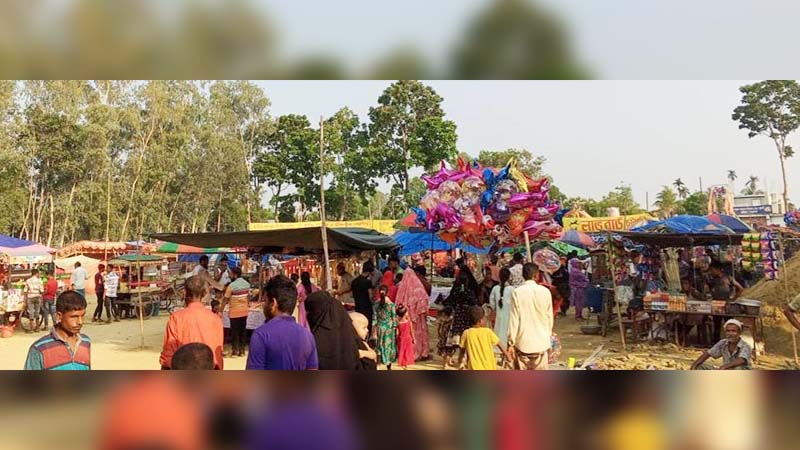 কাহালুর জামাই মেলায় মানুষের ঢল কাহালুর জামাই মেলায় মানুষের ঢল