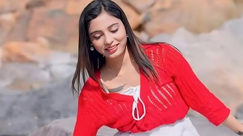 গানের শুটিংয়ে গিয়ে নিখোঁজ মডেল, খালে মিলল মরদেহ গানের শুটিংয়ে গিয়ে নিখোঁজ মডেল, খালে মিলল মরদেহ