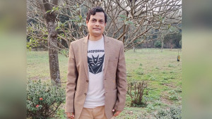 বেরোবি শিক্ষকের মুক্তি চায় রাবির সাংবাদিকতা বিভাগ