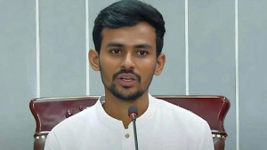 রাত ১০টার মধ্যেই সব সিটি করপোরেশনে বর্জ্য অপসারণ হয়েছে: আসিফ মাহমুদ