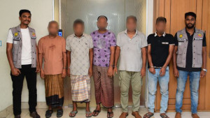 মাইক্রোবাসের সূত্র ধরে গ্রেপ্তার মিরপুরে গুলি ছুড়ে টাকা ছিনতাইয়ে জড়িতরা