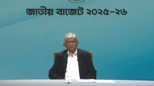 নজিরবিহীন লুটপাটে আর্থিক খাত ধ্বংসের কিনারায়: অর্থ উপদেষ্টা