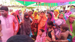 প্রতিবেশীর হামলা থেকে ছেলেকে বাঁচাতে গিয়ে প্রাণ গেল বাবার