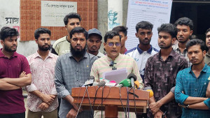 দুর্নীতির বিরুদ্ধে সোচ্চার থাকায় ষড়যন্ত্রের শিকার: বেরোবি শিক্ষক মাহমুদুল