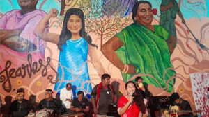 দেয়ালচিত্রে হরিজনদের সাহসের গল্প